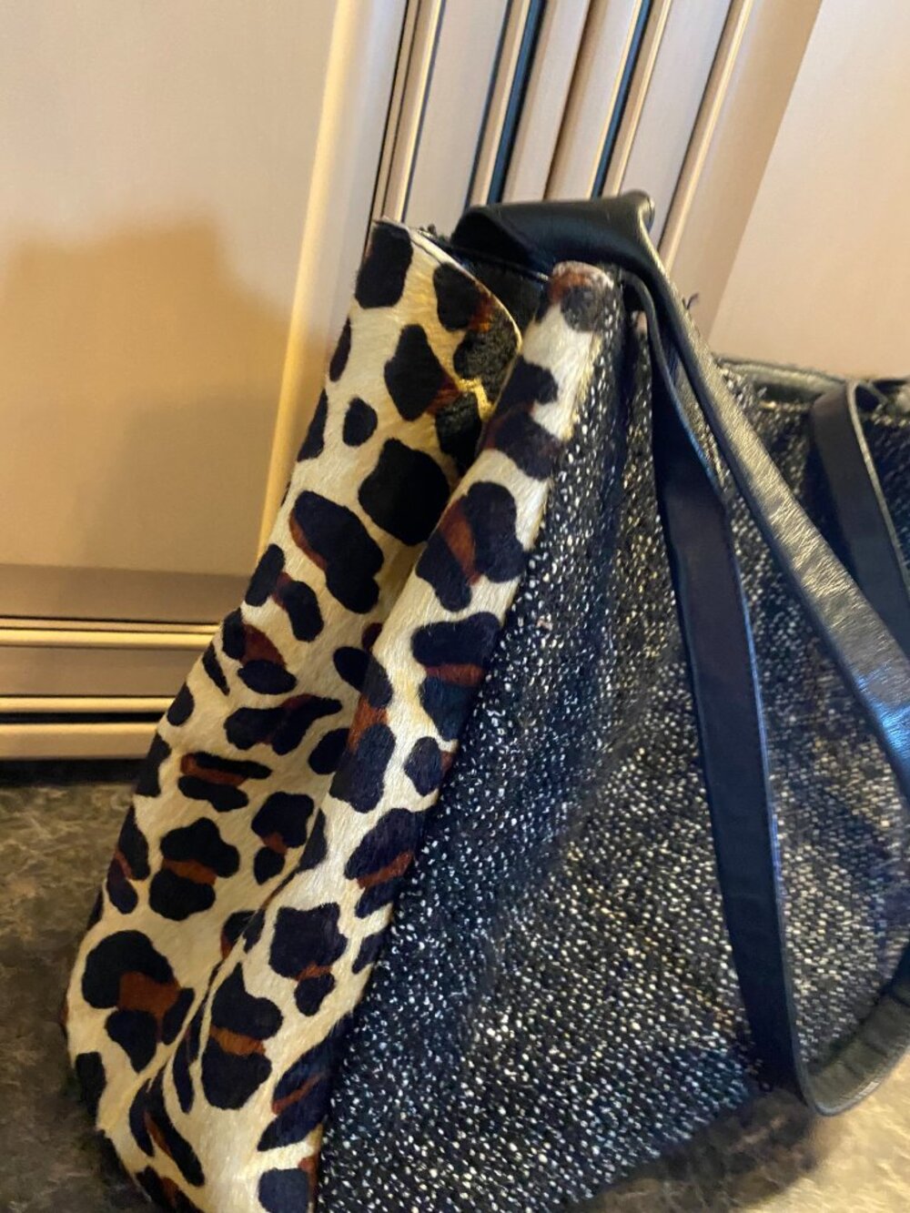 Clever Carriage Company Black Tweed Tote/Purse With Leopard Side Panels - Picture 3 of 5